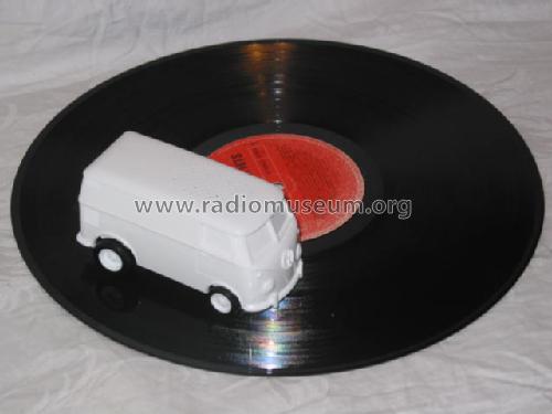 Vinyl Killer ; razy-works; Tokyo (ID = 238659) Ton-Bild