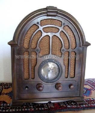 121 ; RCA RCA Victor Co. (ID = 1018242) Radio