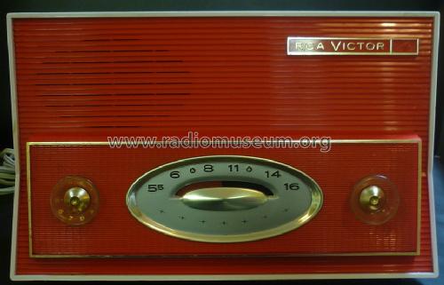 1-X-3FE 'The Crestflair' Ch= RC-1202B; RCA RCA Victor Co. (ID = 1483414) Radio