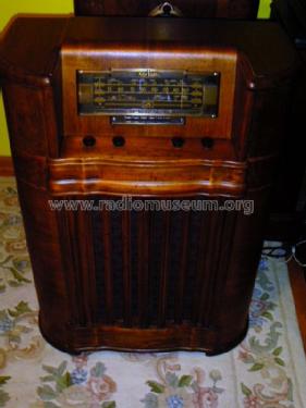 29K Ch= RC-570; RCA RCA Victor Co. (ID = 1167001) Radio