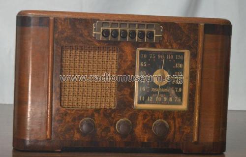 46X24 Ch= RC461 Radio RCA RCA Victor Co. Inc.; New York NY, build ...