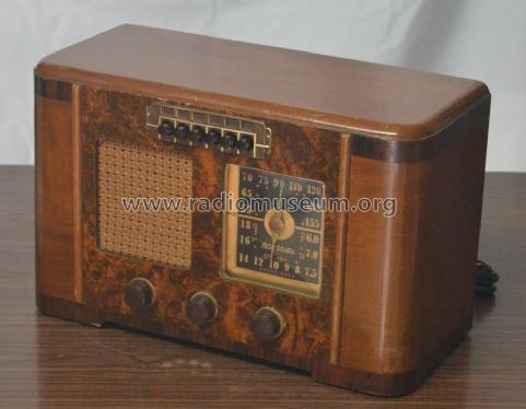 46X24 Ch= RC461; RCA RCA Victor Co. (ID = 2073578) Radio
