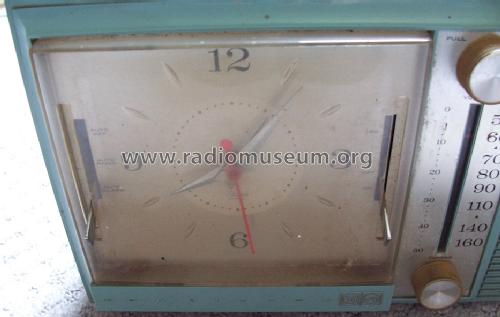 4RD55 Ch= RC-1213E; RCA RCA Victor Co. (ID = 1478783) Radio