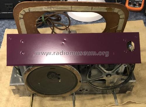 56X10 Ch= RC-1023B; RCA RCA Victor Co. (ID = 2579801) Radio