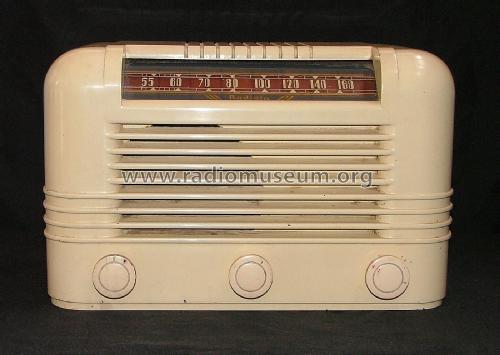 Radiola 61-2 Ch= RC-1011A; RCA RCA Victor Co. (ID = 1916564) Radio