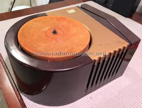 63E Ch=RS-127; RCA RCA Victor Co. (ID = 2114195) R-Player