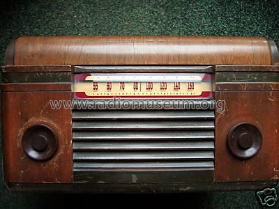 65AU RC1017A, RC1017B; RCA RCA Victor Co. (ID = 474736) Radio