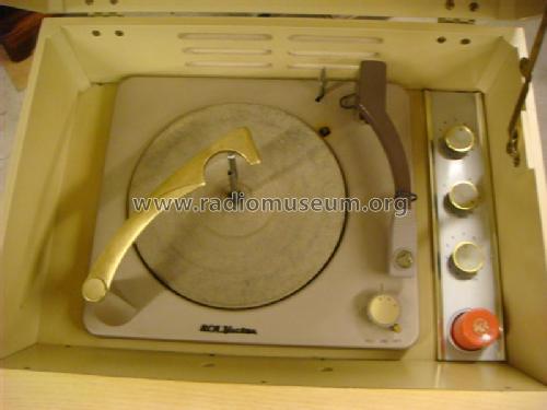 6-HF-5 New Orthophonic High Fidelity Ch= RS-150; RCA RCA Victor Co. (ID = 1361789) Enrég.-R