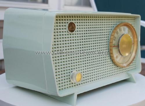 6-X-7 Nipper Ch=RC-1128B; RCA RCA Victor Co. (ID = 1820948) Radio