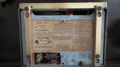 75X11 Ch= RC-1050B; RCA RCA Victor Co. (ID = 1911491) Radio