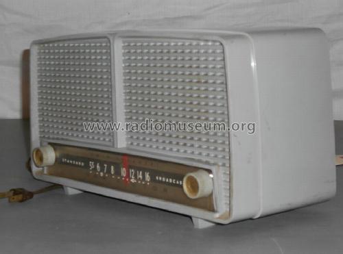 8-X-8J Ch= RC-1167; RCA RCA Victor Co. (ID = 1218624) Radio