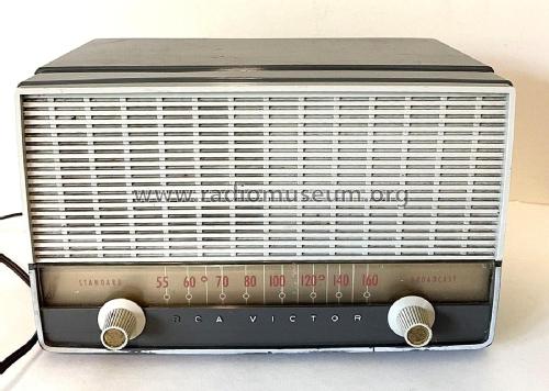 8-X-9J; RCA RCA Victor Co. (ID = 2925141) Radio