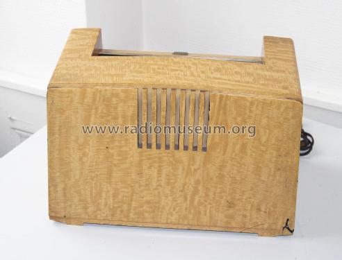 8R76 Ch= RC-1060A; RCA RCA Victor Co. (ID = 2813767) Radio