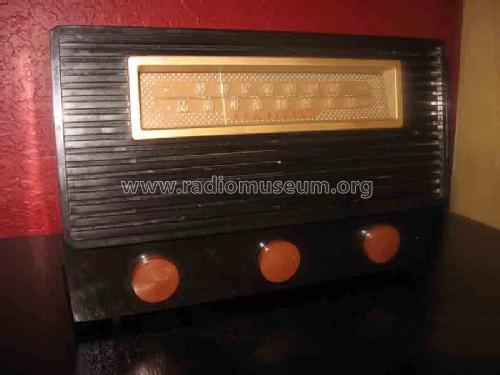 8X71 Ch= RC-1070; RCA RCA Victor Co. (ID = 1164004) Radio