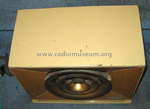 9X572 Ch= RC-1079A; RCA RCA Victor Co. (ID = 1802059) Radio