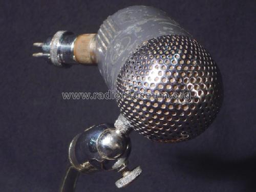 Dynamic Microphone 88 A MI-4048-D; RCA RCA Victor Co. (ID = 1193572) Micrófono/PU