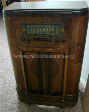 K80 Ch= RC-415A; RCA RCA Victor Co. (ID = 1420332) Radio