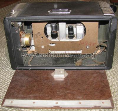 MI13174-1 ; RCA RCA Victor Co. (ID = 846739) Radio