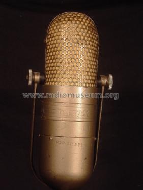 Polydirectional Microphone 77-DX; RCA RCA Victor Co. (ID = 994433) Micrófono/PU