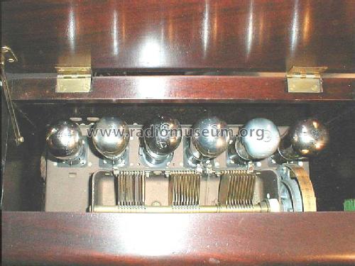 Radiola 16 AR-924; RCA RCA Victor Co. (ID = 309279) Radio