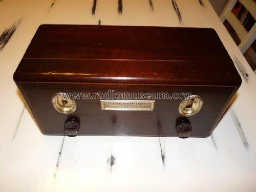 Radiola 16 AR-924; RCA RCA Victor Co. (ID = 1429850) Radio