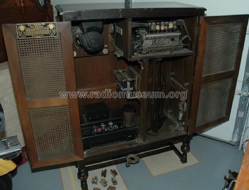 Radiola 32; RCA RCA Victor Co. (ID = 1170091) Radio