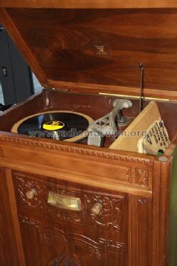 RE17; RCA RCA Victor Co. (ID = 1847490) Radio