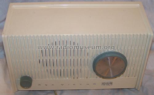 RFA 11V Ch= RC-1213A; RCA RCA Victor Co. (ID = 1428302) Radio