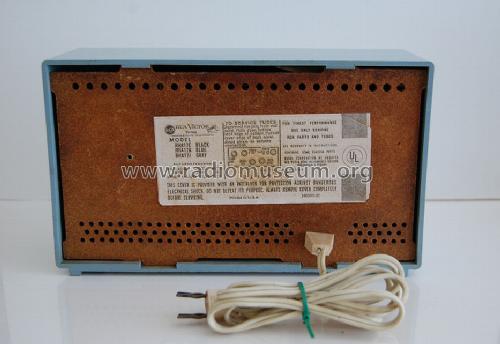 RHA-17A Ch= RC-1213W; RCA RCA Victor Co. (ID = 1220807) Radio