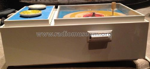 RZD14Y 'The Tahoe' ; RCA RCA Victor Co. (ID = 1685740) Radio