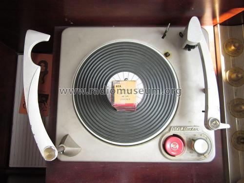 SHF-5 'Mark IV' Ch= RS-151B; RCA RCA Victor Co. (ID = 1879901) R-Player