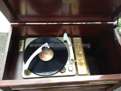 SHF-6 Ch= RS-164; RCA RCA Victor Co. (ID = 1707100) R-Player