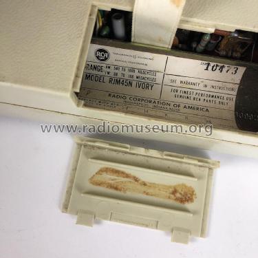 Solid State RJM45N Ivory ; RCA RCA Victor Co. (ID = 2956593) Radio