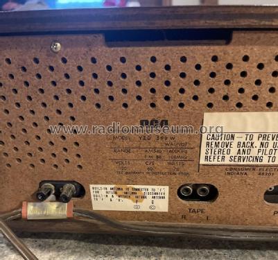 Solid State / Mark Eight Stereo YZD 599W ; RCA RCA Victor Co. (ID = 2971391) Radio