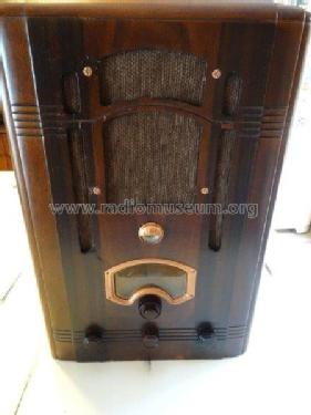 T7-12 ; RCA RCA Victor Co. (ID = 1879583) Radio