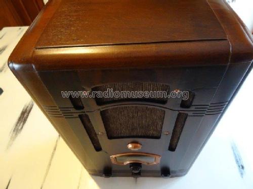 T7-12 ; RCA RCA Victor Co. (ID = 1879596) Radio