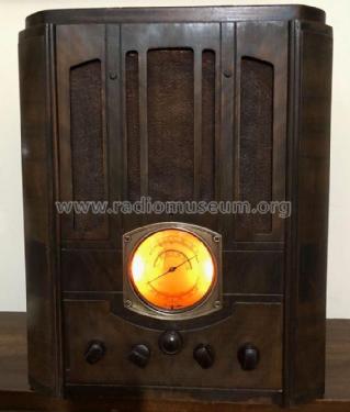 T8-18 ; RCA RCA Victor Co. (ID = 2267624) Radio