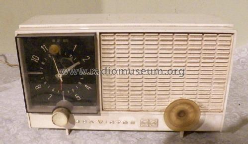 Timester Victor Clock Radio RHD10 /Y /A /B; RCA RCA Victor Co. (ID = 1431296) Radio