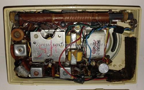 Transistor Six 8-BT-9E Ch= RC-1164; RCA RCA Victor Co. (ID = 2893881) Radio