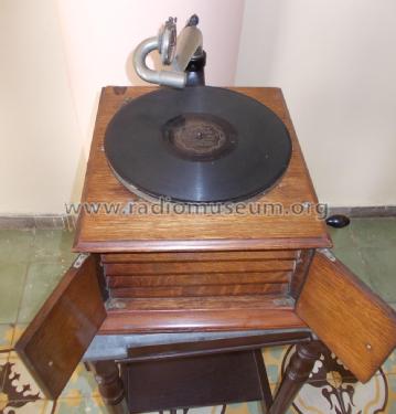 Victrola VV-IV; RCA RCA Victor Co. (ID = 2296015) TalkingM