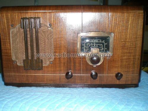 5T-5 ; RCA Victor (ID = 2961882) Radio