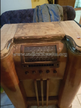 916HF ; RCA Victor (ID = 2410593) Radio