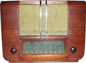 Globe Trotter A20; RCA Victor (ID = 317026) Radio