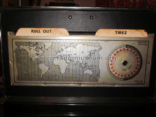 Globe Trotter P-890 ; RCA Victor (ID = 2687009) Radio