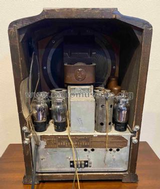 R-7 ; RCA Victor (ID = 2916183) Radio