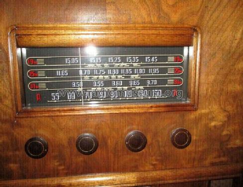 VR146 ; RCA Victor (ID = 2601254) Radio