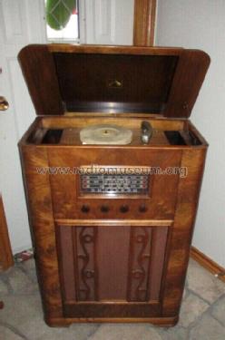 VR146 ; RCA Victor (ID = 2601256) Radio