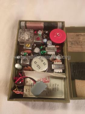 6 Transistors 'Riviera' 1640; Realtone Electronics (ID = 3031780) Radio