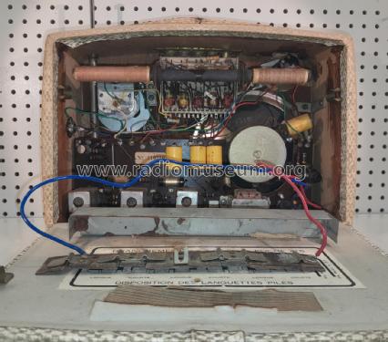 Transistor inconnu; Unknown - CUSTOM (ID = 3116695) Radio