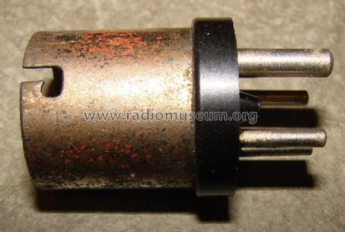 Socket Adaptor Type 499; Remler Co. Ltd.; San (ID = 1600817) Radio part